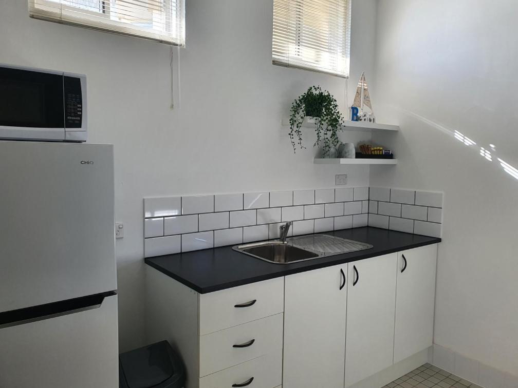 Squid'S Ink Motel Belmont Bagian luar foto