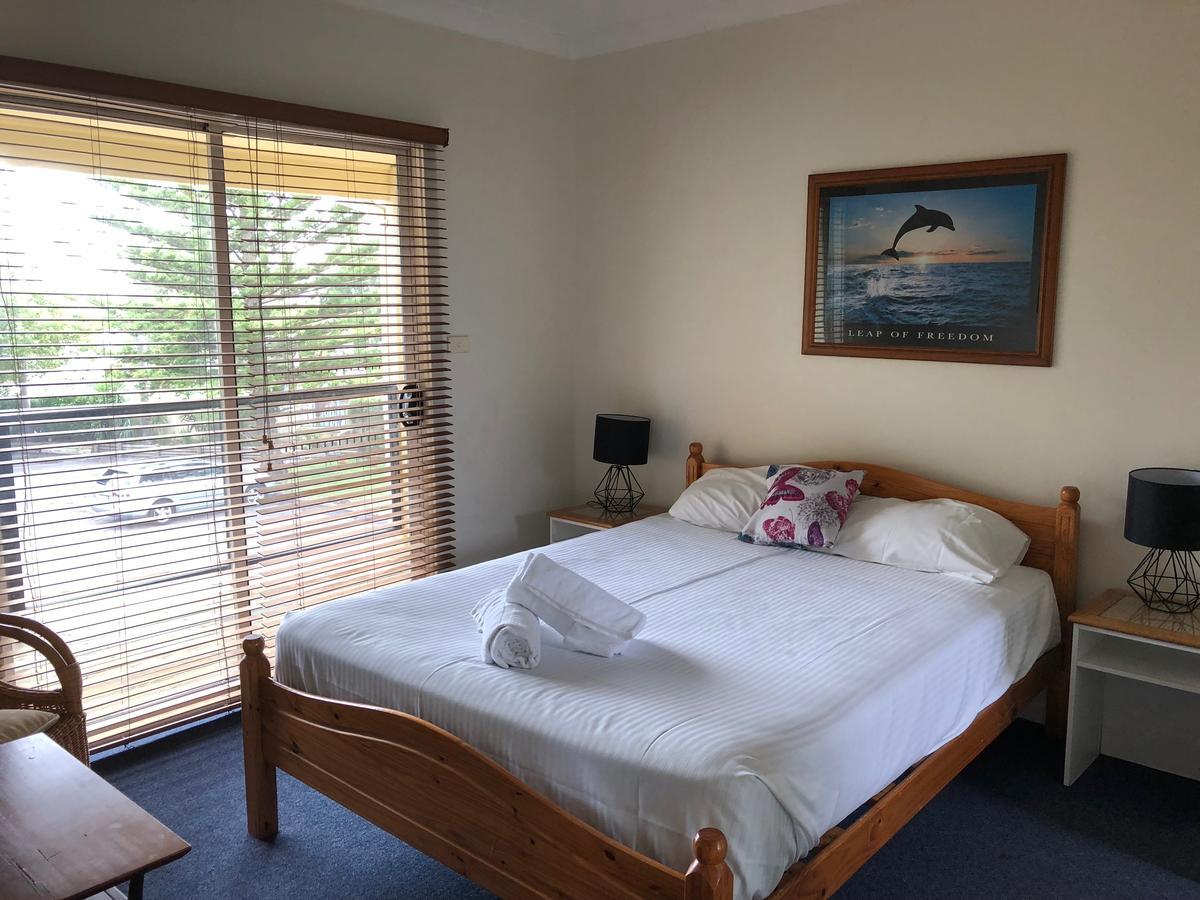 Squid'S Ink Motel Belmont Bagian luar foto