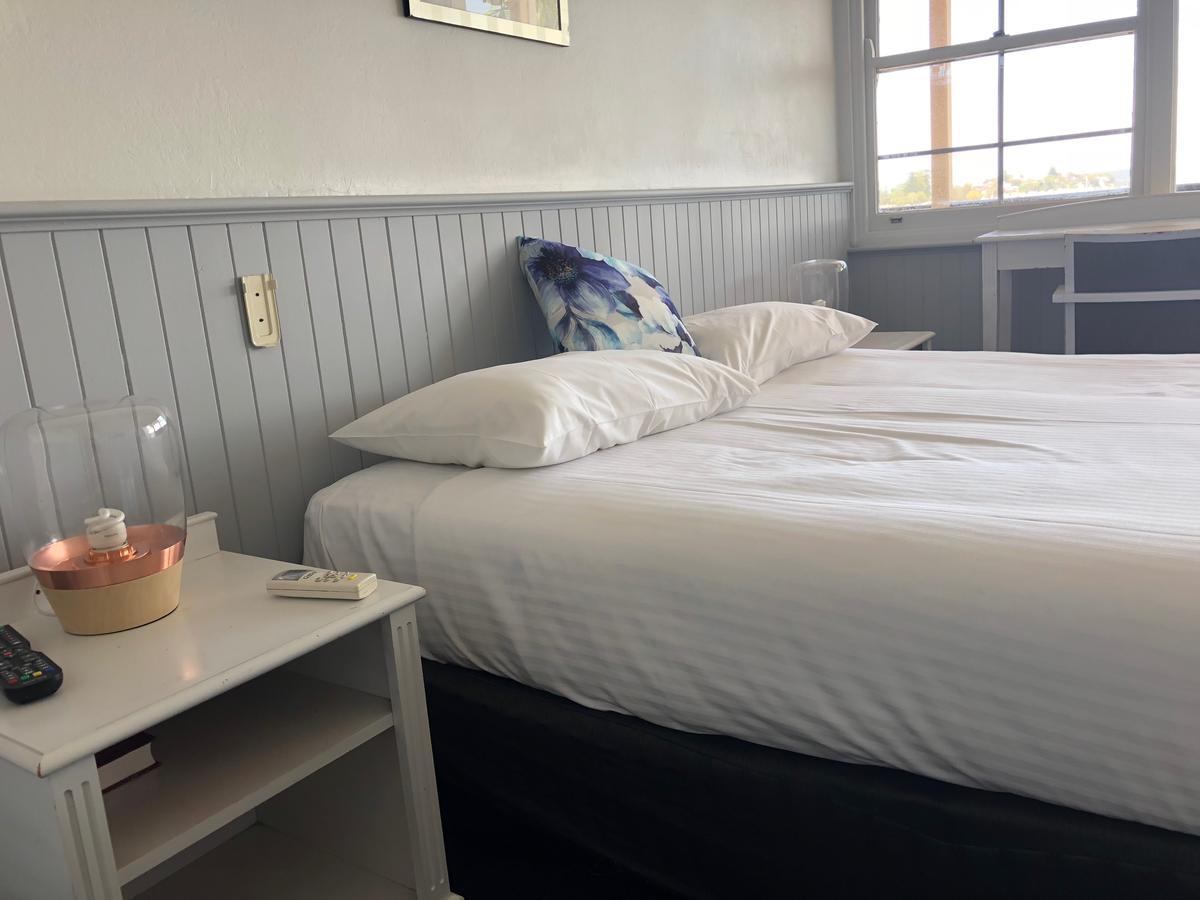 Squid'S Ink Motel Belmont Bagian luar foto