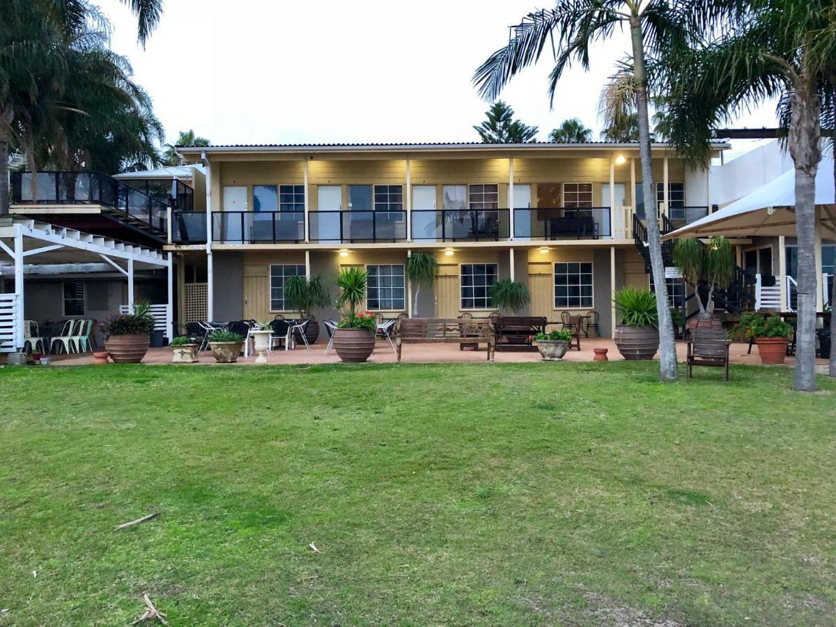 Squid'S Ink Motel Belmont Bagian luar foto