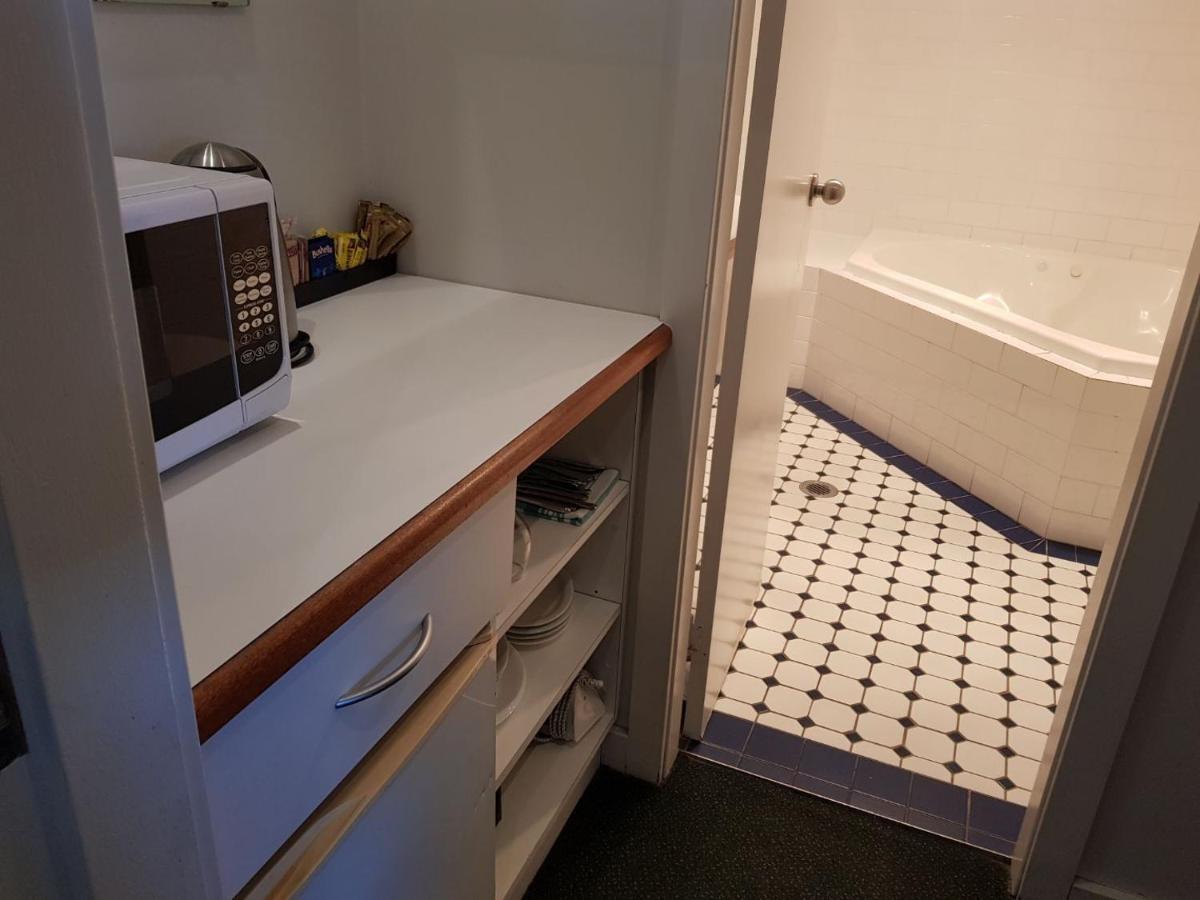 Squid'S Ink Motel Belmont Bagian luar foto